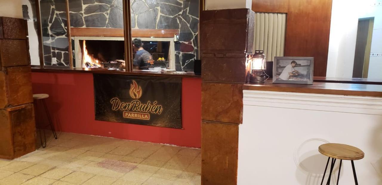 Hotel Caleta Olivia Hueso Per المظهر الخارجي الصورة